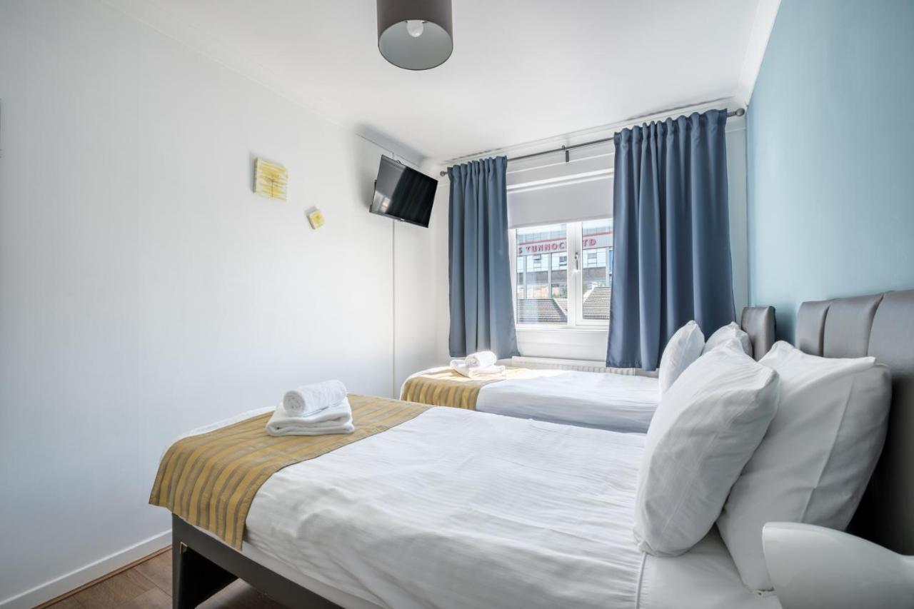 The Douglas - Spacious 2 Bed Apartment In Uddingston Eksteriør bilde